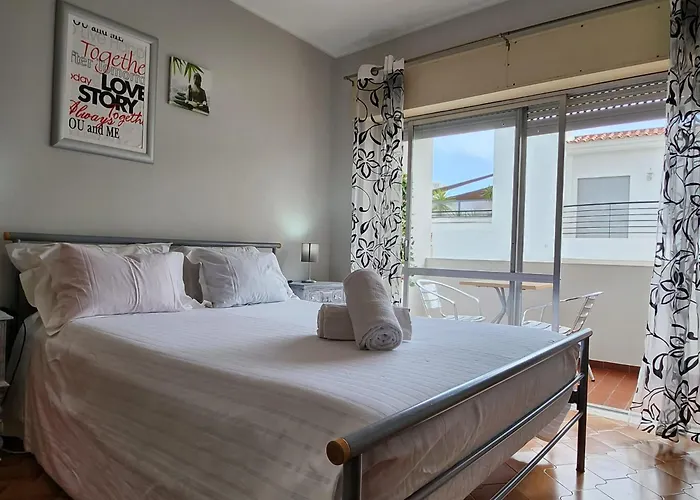 Casa Do Sol Algarve Hostel